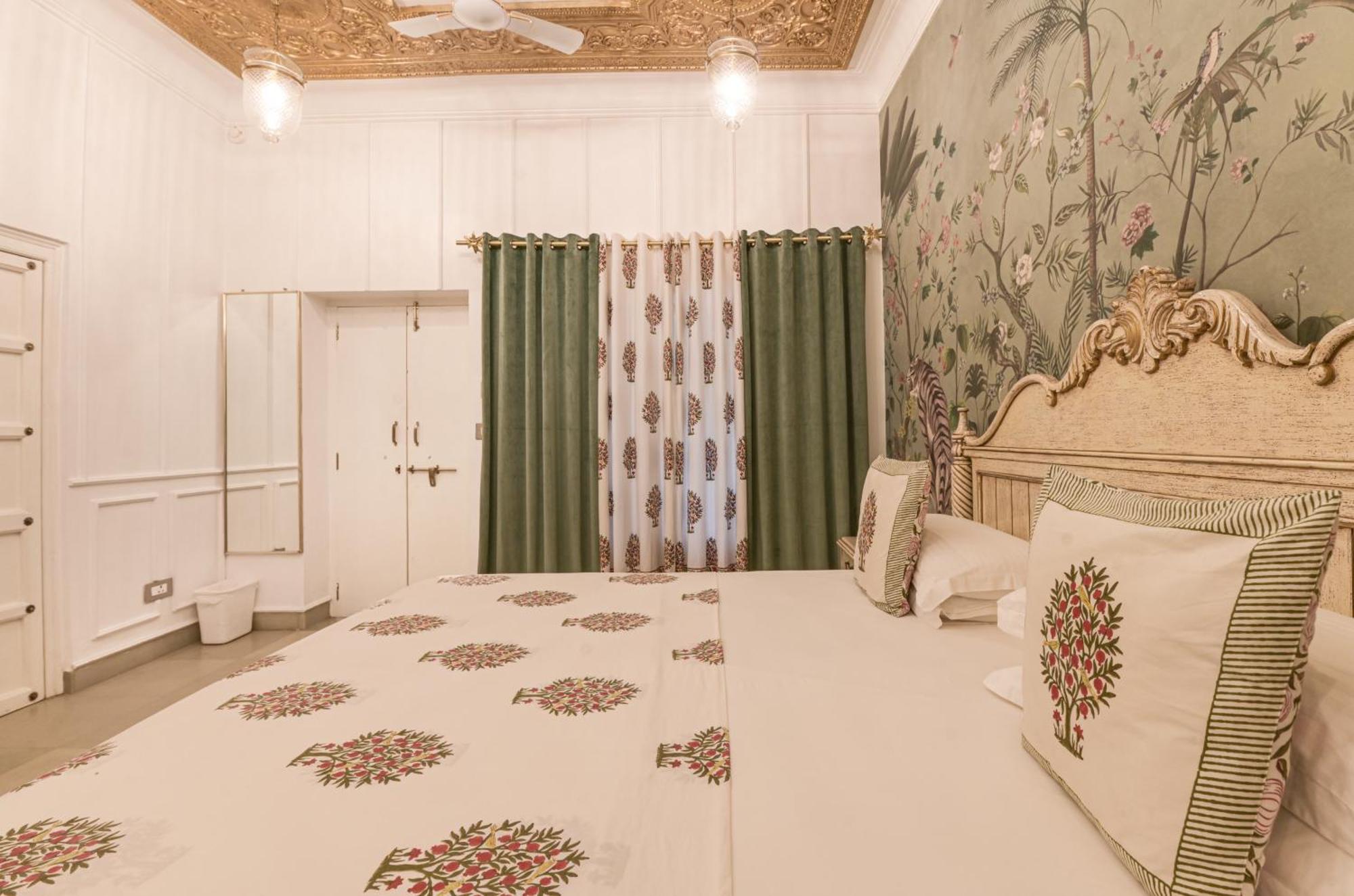 Jagat Niwas Palace Udaipur Exterior photo