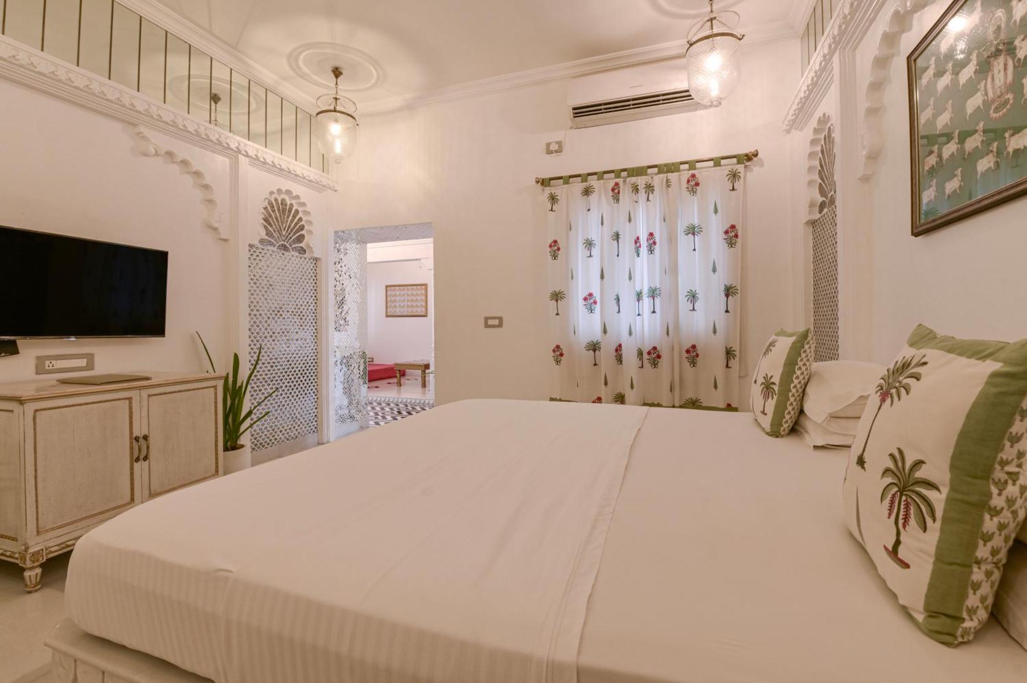 Jagat Niwas Palace Udaipur Exterior photo