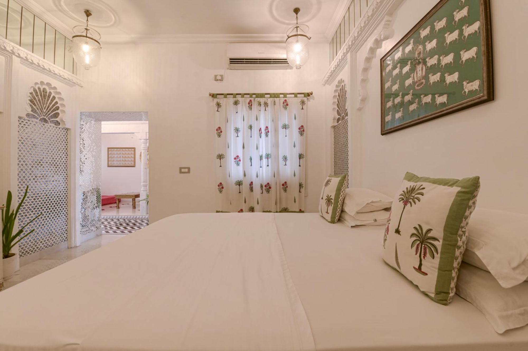 Jagat Niwas Palace Udaipur Exterior photo